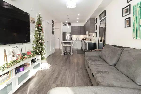 Langley, BC V2Y 3N1,20727 Willoughby Town Centre DR #A414