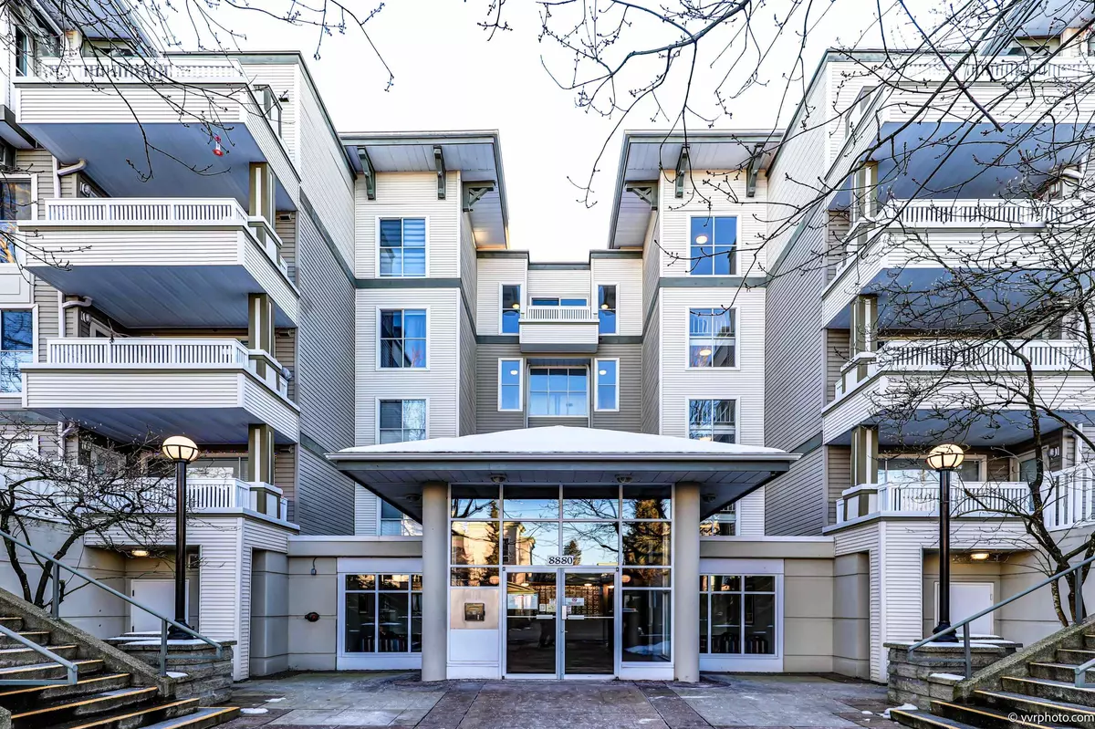 Richmond, BC V6Y 3Z1,8880 Jones RD #320