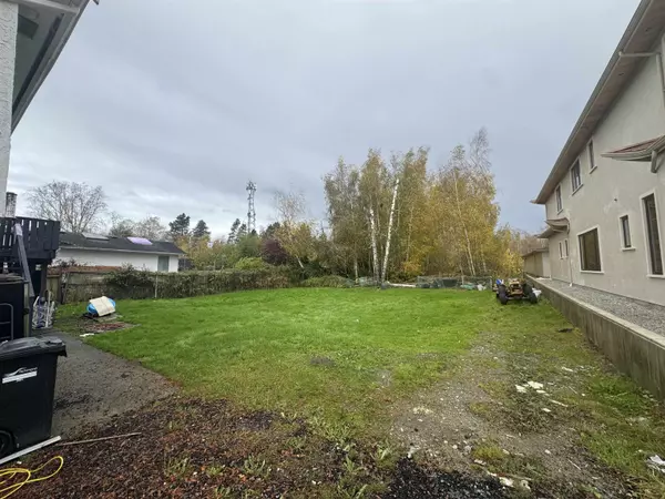 Richmond, BC V6Y 1K9,10251 Blundell RD