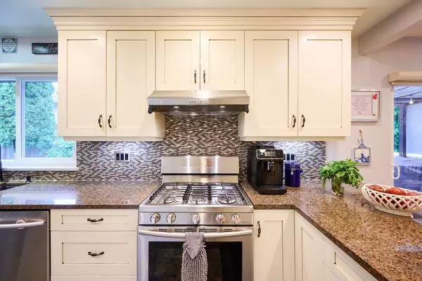 Port Moody, BC V3H 3J7,3222 Pinda DR