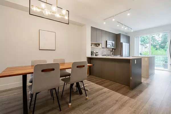 Surrey, BC V4N 6S7,9718 161a ST #2