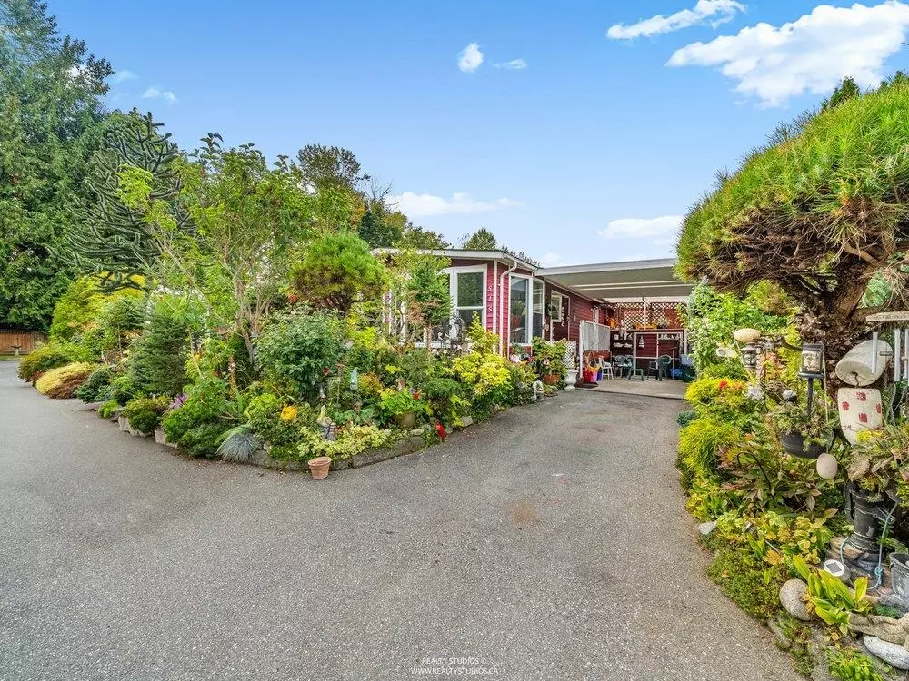 West Vancouver, BC V7P 3K3,515 Tyee CT