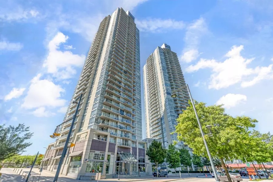 9981 Whalley BLVD #3003, Surrey, BC V3T 0G6