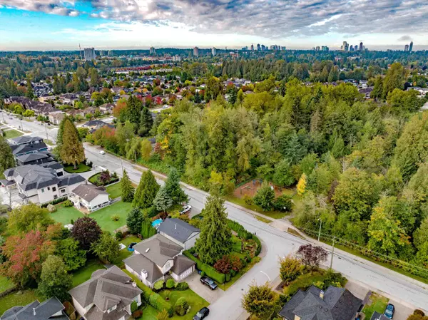 Surrey, BC V3R 6J8,11090 156 ST