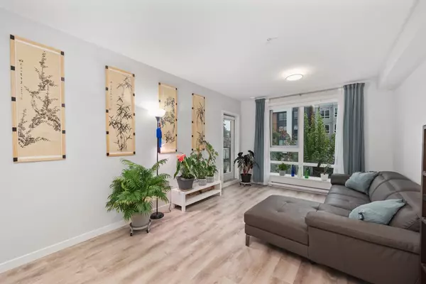 Coquitlam, BC V3J 2S5,615 Cottonwood AVE #407