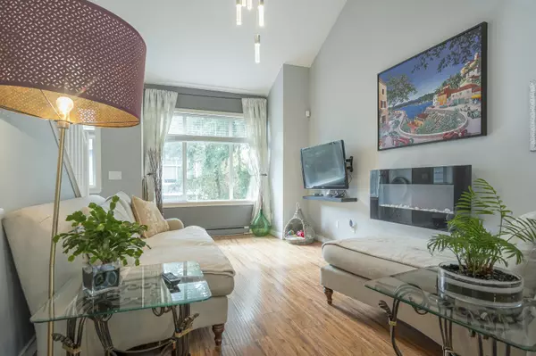 Surrey, BC V3S 2B3,15236 36 AVE #177