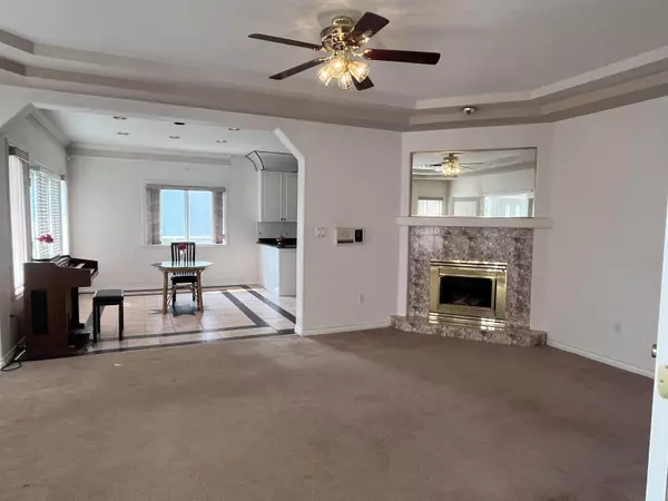 Coquitlam, BC V3E 3C3,3147 Silverthrone DR