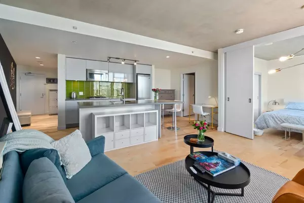 Vancouver, BC V6B 0G5,108 W Cordova ST #1403