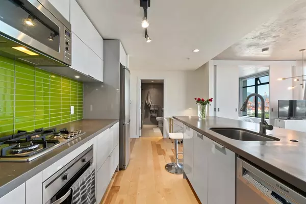 Vancouver, BC V6B 0G5,108 W Cordova ST #1403