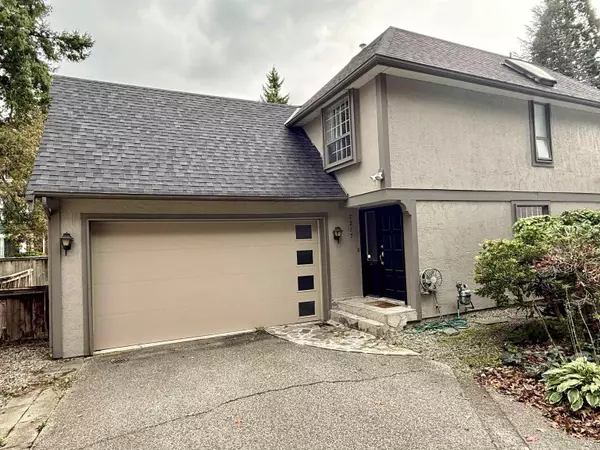 7217 Bridlewood CT, Burnaby, BC V5A 4A4