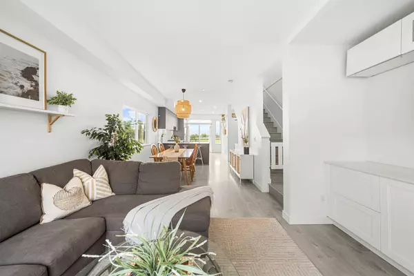 Tsawwassen, BC V4M 0E9,4408 Cormorant WAY #13