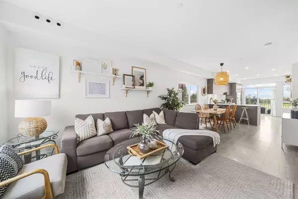 Tsawwassen, BC V4M 0E9,4408 Cormorant WAY #13