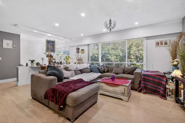 Langley, BC V3A 3R4,19756 49 Avenue