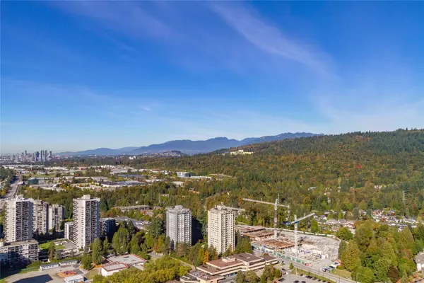 Burnaby, BC V3J 0M1,3809 Evergreen PL #4101