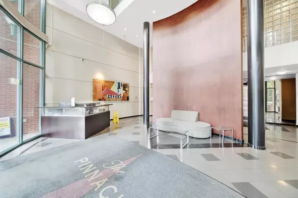Vancouver, BC V6B 2W6,939 Homer ST #510