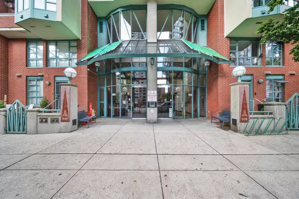 Vancouver, BC V6B 2W6,939 Homer ST #510