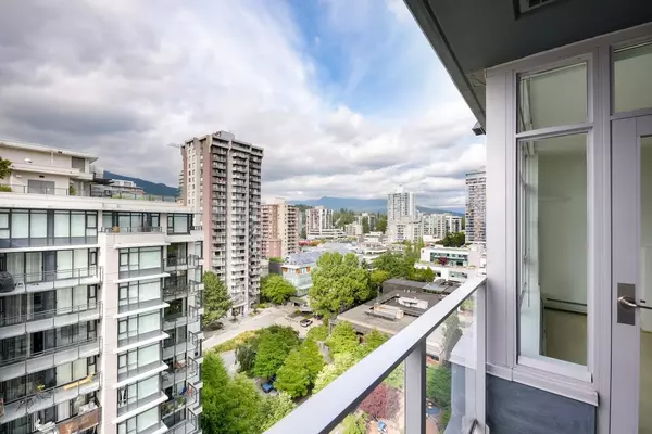 North Vancouver, BC V7M 9A7,1320 Chesterfield AVE #1406