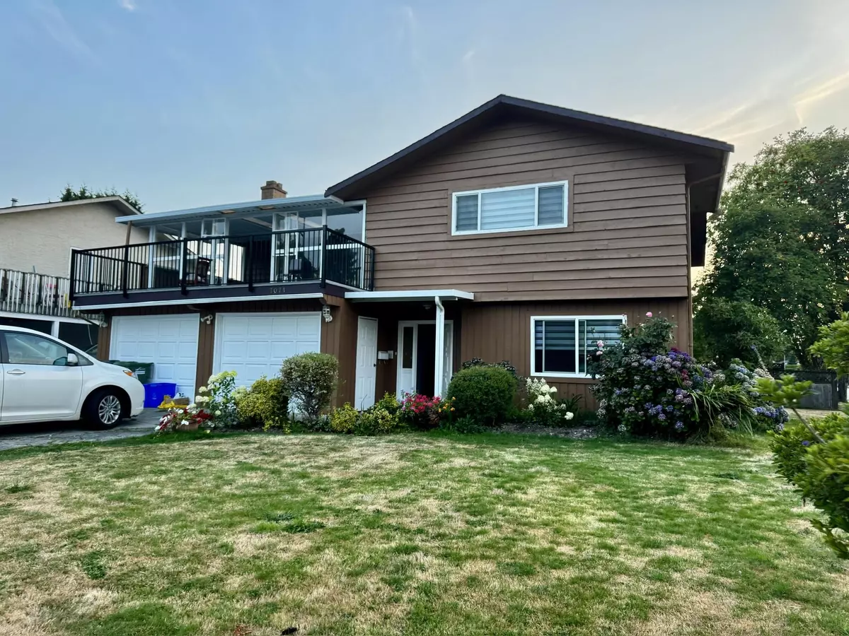 Richmond, BC V7C 4J7,7071 Cavelier CRES
