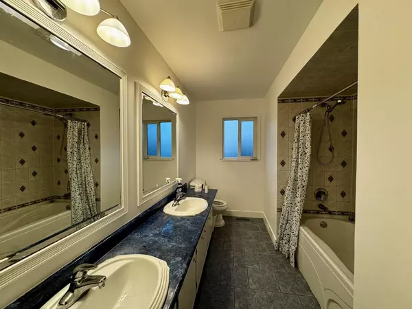 Richmond, BC V7C 4J7,7071 Cavelier CRES