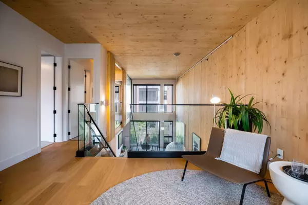 310 Salter ST #304 New Westminster, BC V3M 0N7