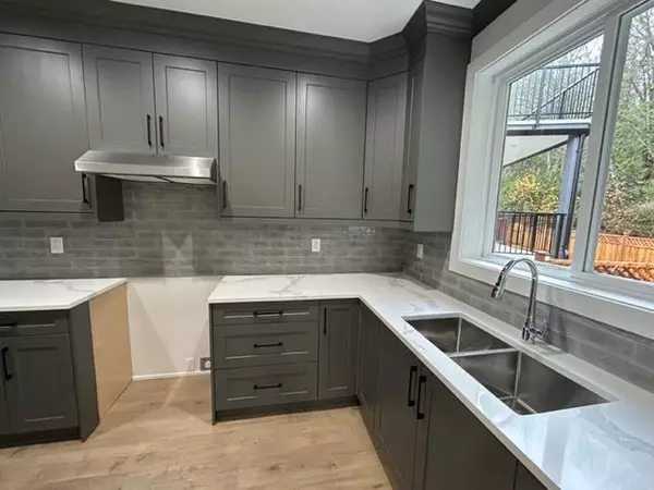 Maple Ridge, BC V4R 0H1,13608 232b ST