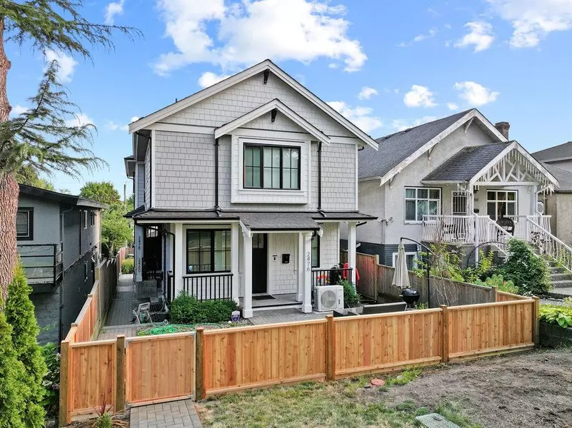 2476 E Pender ST, Vancouver, BC V5K 2B3