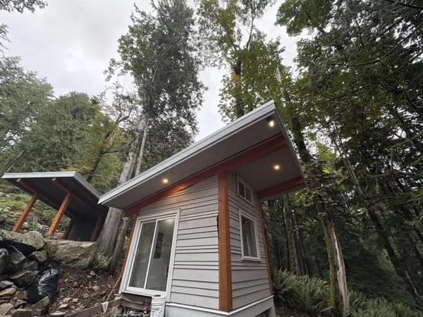 Gambier Island, BC V0N 1V0,883 West Bay RD