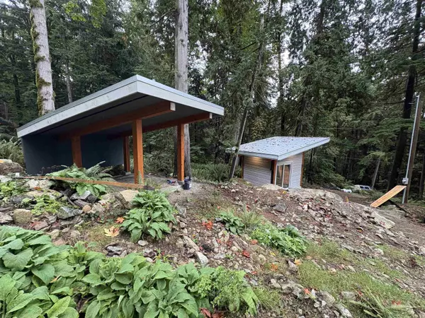 Gambier Island, BC V0N 1V0,883 West Bay RD