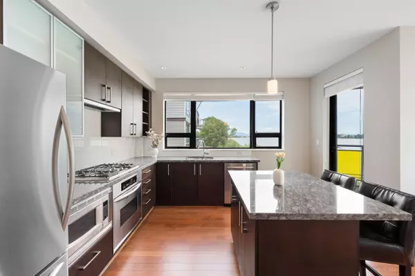 Richmond, BC V6W 0A4,14300 Riverport WAY #311
