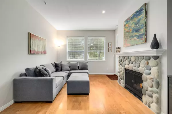Richmond, BC V7E 6M5,12931 Railway AVE #121