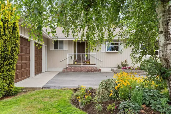 Chilliwack, BC V2R 3H4,7454 Leary CRES