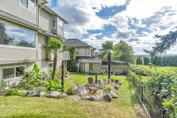 Surrey, BC V3S 8P3,16948 Friesian DR