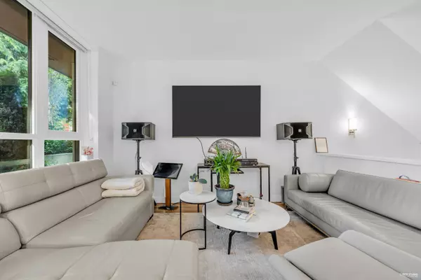 Vancouver, BC V6T 0C8,5410 Shortcut RD #TH-5