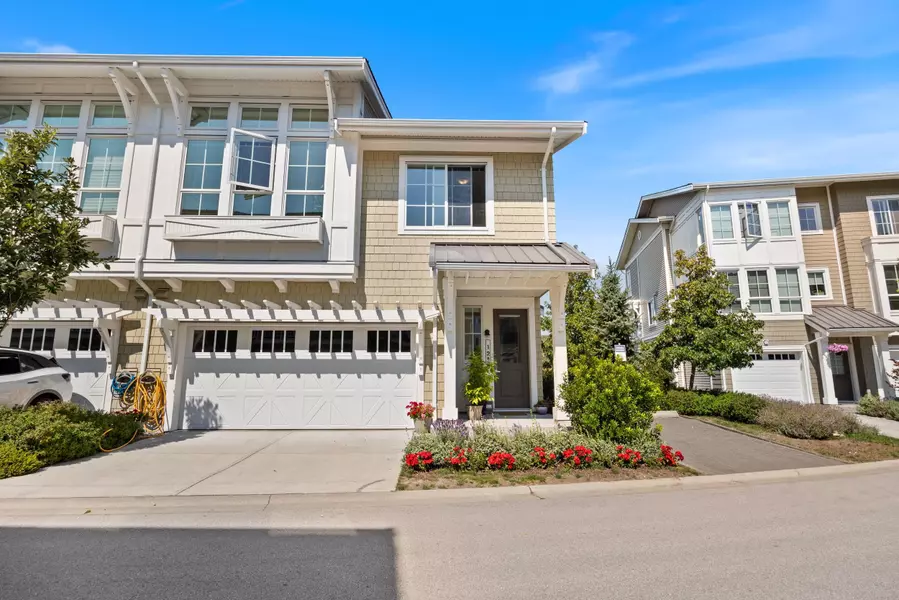 5551 Admiral WAY #12B, Ladner, BC V4K 0C9