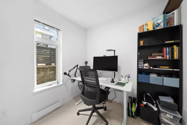 Surrey, BC V3S 0A9,15235 Sitka DR #150