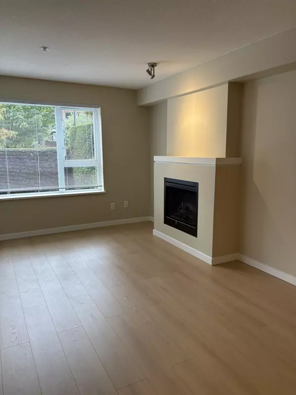 Burnaby, BC V5C 0A8,4783 Dawson ST