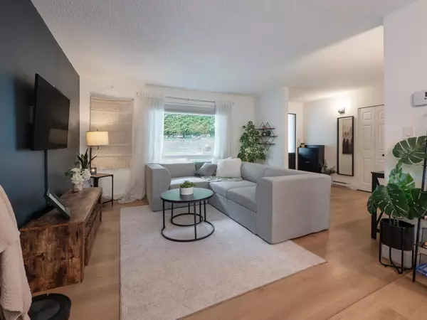 617 Gower Point RD Gibsons, BC V0N 1V8