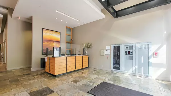 Vancouver, BC V6B 1S3,909 Mainland ST #802