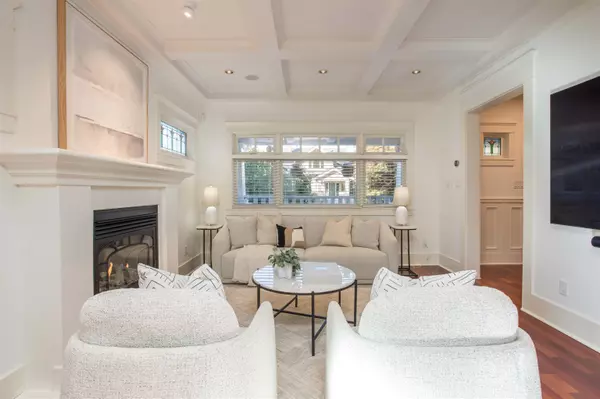 Vancouver, BC V6K 1N4,3242 W 3rd AVE