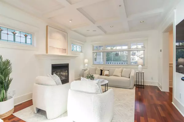 Vancouver, BC V6K 1N4,3242 W 3rd AVE