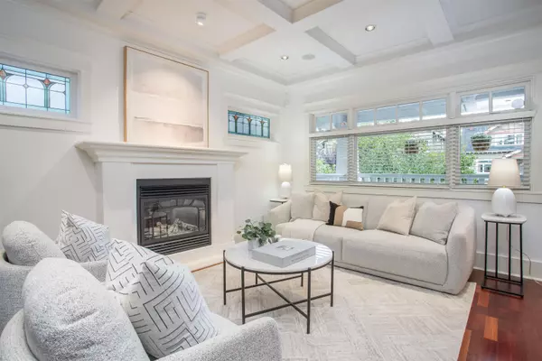 Vancouver, BC V6K 1N4,3242 W 3rd AVE