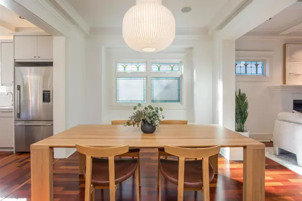 Vancouver, BC V6K 1N4,3242 W 3rd AVE