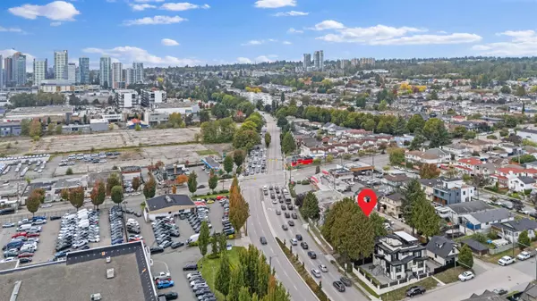 Vancouver, BC V5X 2S4,249 SE Marine DR