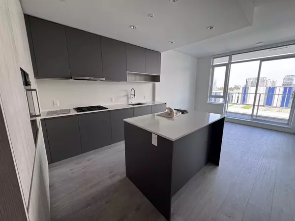 Richmond, BC V6Y 1Y3,6600 Minoru BLVD #565