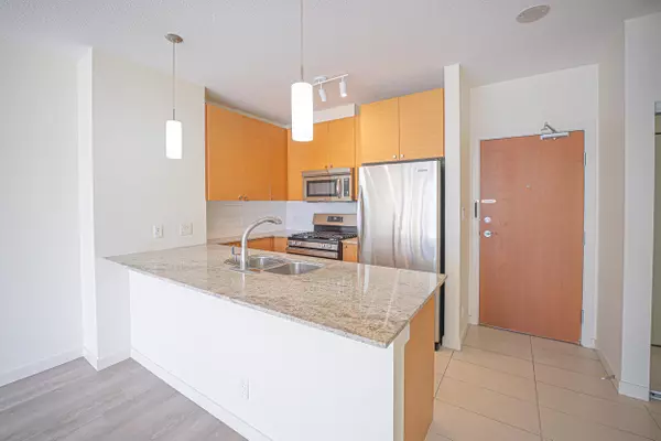 Port Moody, BC V3H 0E4,110 Brew ST #1103