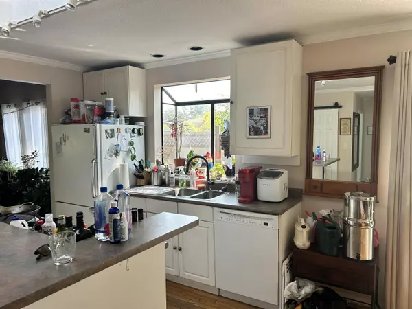 Delta, BC V4L 1M5,206 66a ST