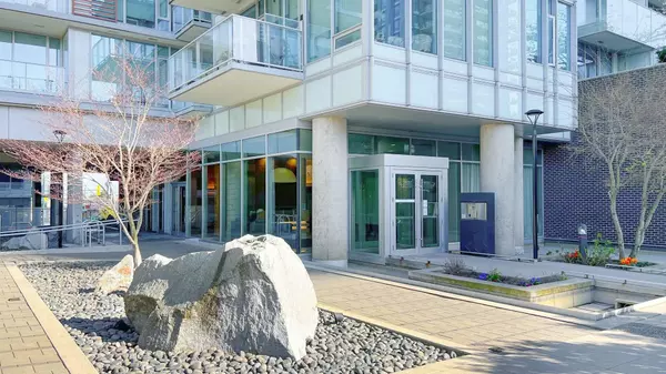 Vancouver, BC V5X 0E2,8131 Nunavut LN #1004