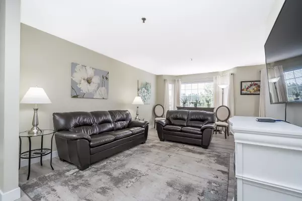 Abbotsford, BC V2S 6Z5,33535 King RD #307