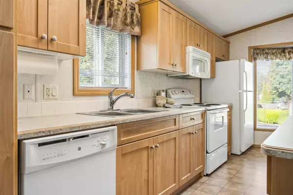 46484 Chilliwack Lake RD #27 Chilliwack, BC V2R 3R7