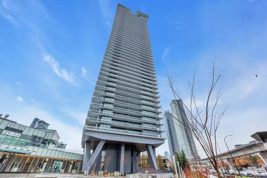 4720 Lougheed HWY #410, Burnaby, BC V5C 0M8